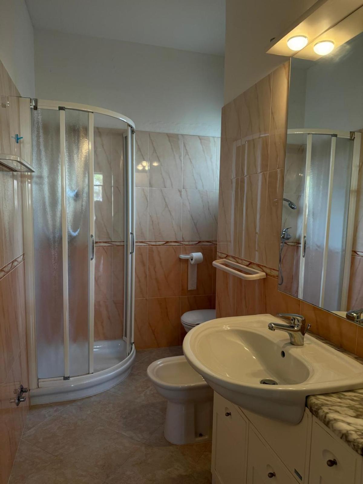 Hotel Aspe Бибионе Екстериор снимка